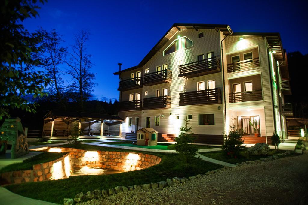 Hotel Draga Maria Предял Екстер'єр фото
